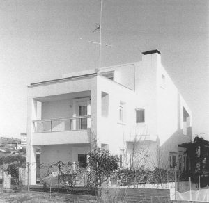 φώτο 1 ασπρ